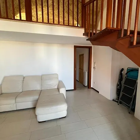 La Casa Della Nonna - *